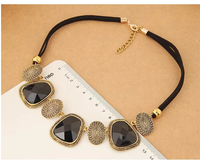 Women's Retro Jewelry Black Rope Chain Choker Necklaces Women Resin Stone Pendant Necklace Maxi Colar Necklaces