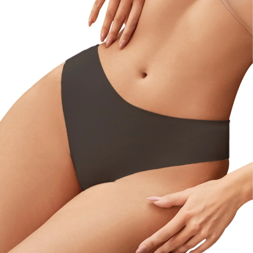 Export Seamless Ice Silk Underwear for Women - Plus Size Nylon Panties, Cotton Crotch & Sexy Metal Ring Buckle