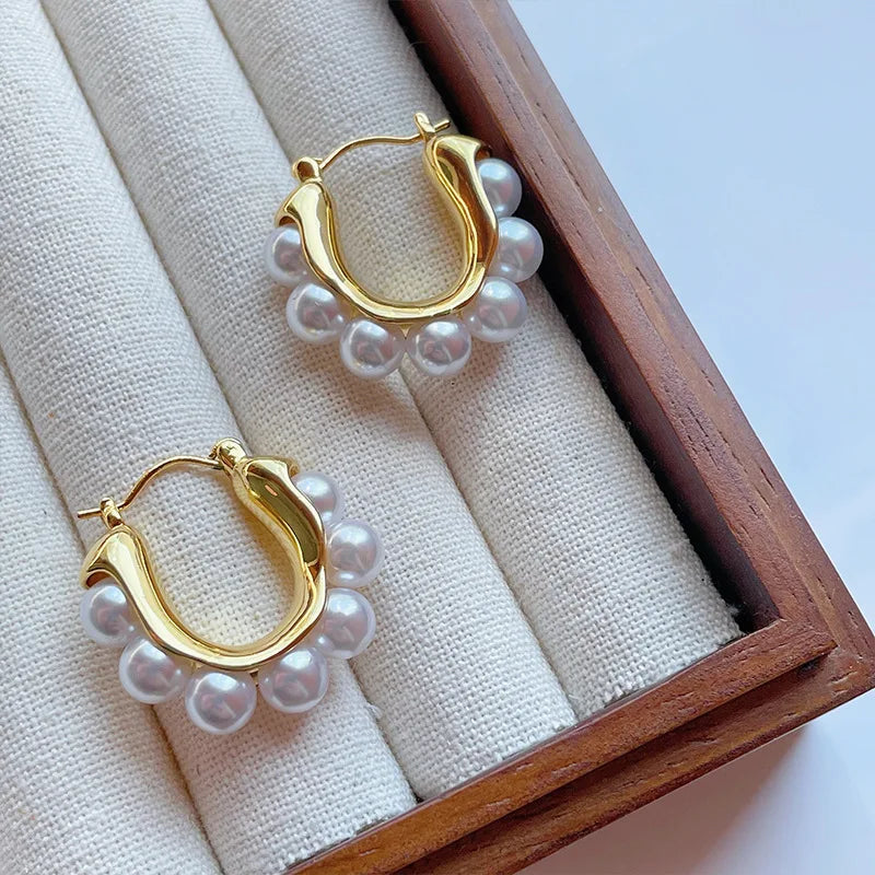 Classic Retro U-shaped Geometric Inlaid Pearl Ear Buckle Women Elegant Fashion Earrings Jewelry Dairy Party Wearing