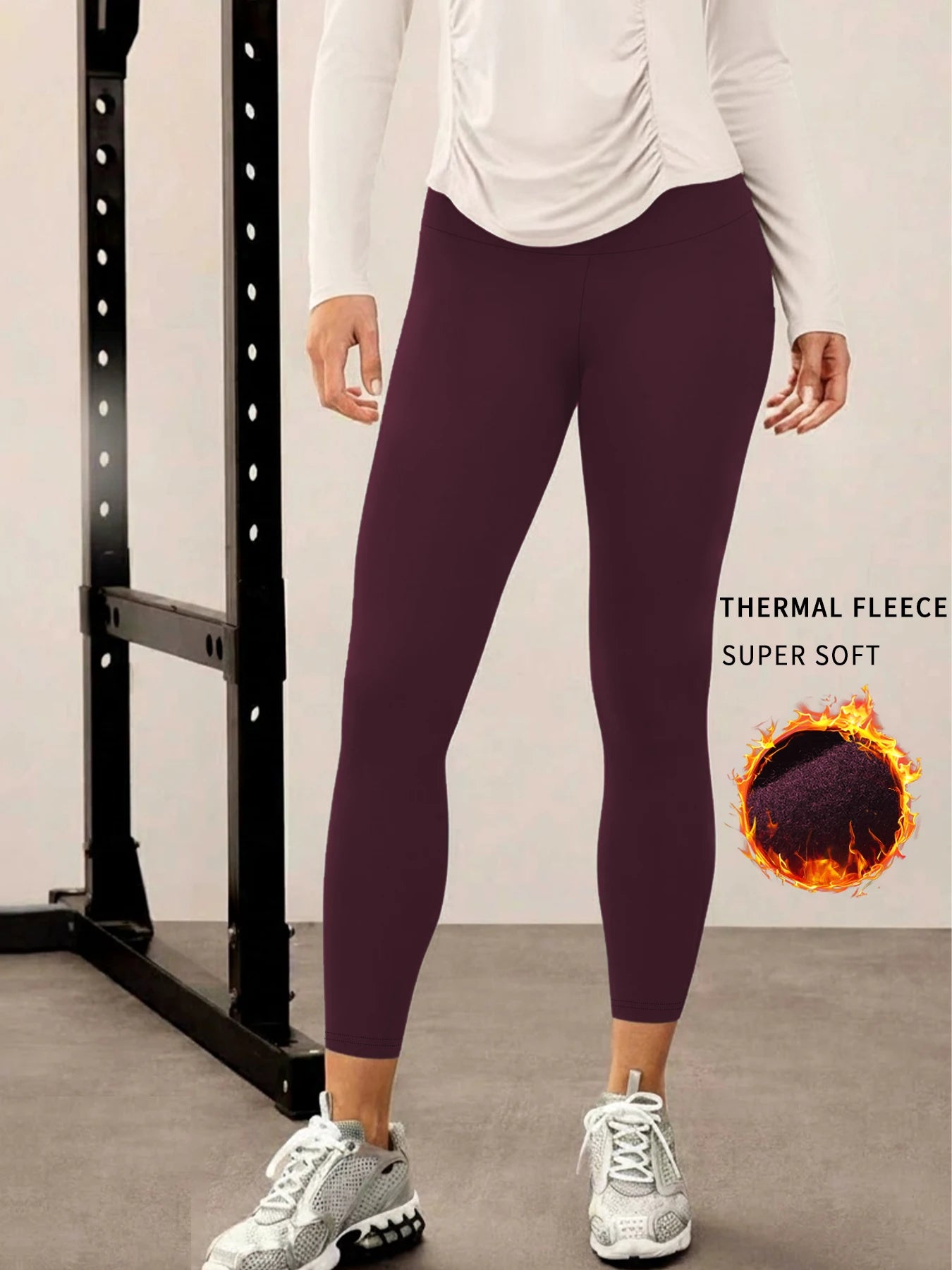 Women's winter running leggings. High waist design provides coverage and comfort for yoga and workout sessions