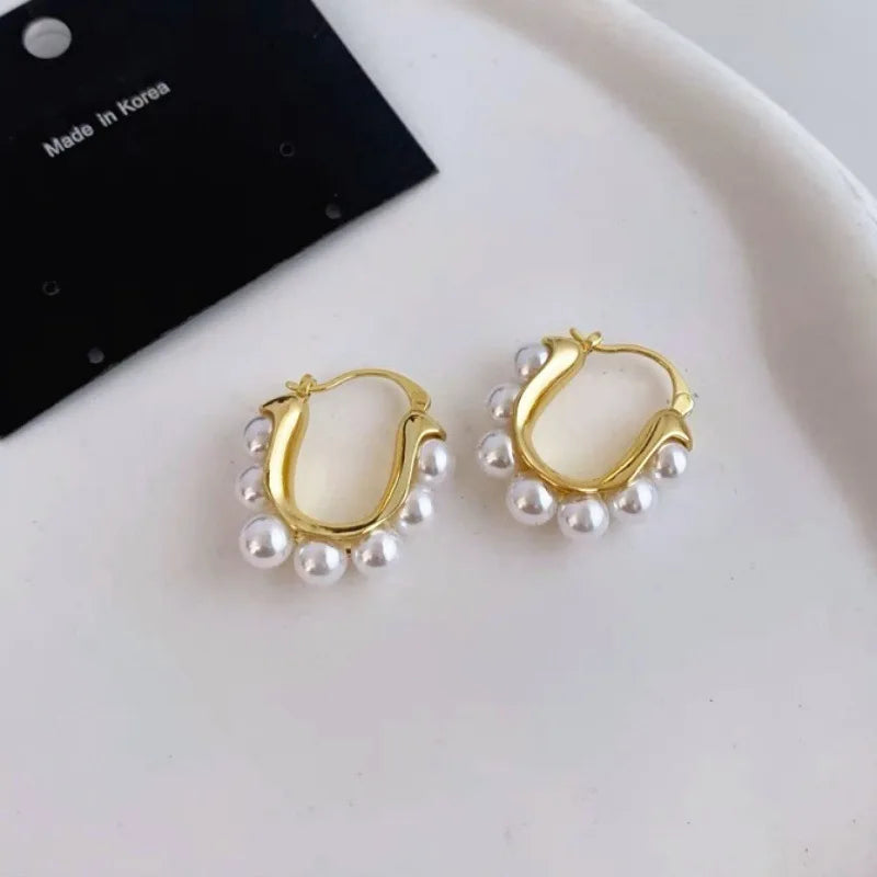 Classic Retro U-shaped Geometric Inlaid Pearl Ear Buckle Women Elegant Fashion Earrings Jewelry Dairy Party Wearing