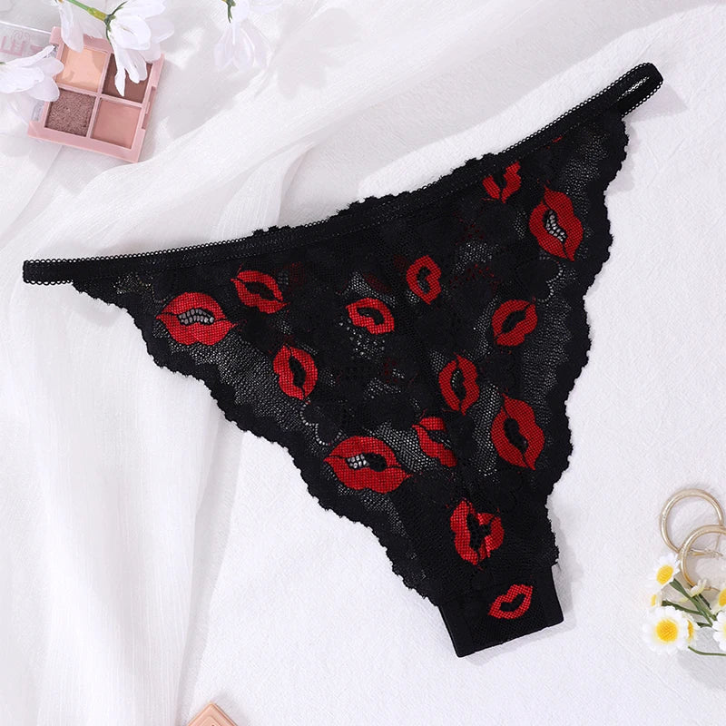 1pcs Low Rise French Style Sexy Floral Panty Breathable Comfort Female Underpants Lingerie Lip Print Decor Elegant Lady Briefs