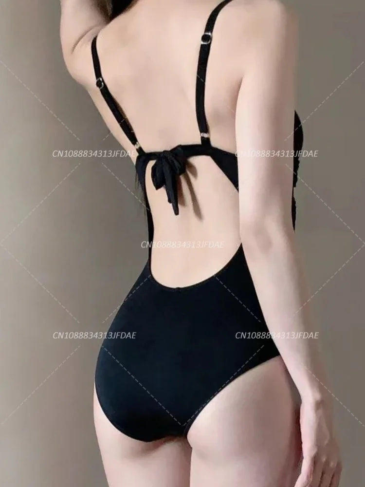 Women's Summer Hot Spring Conservative Retro One-Piece Swimsuit Covering Belly Slimming Beach Gathering