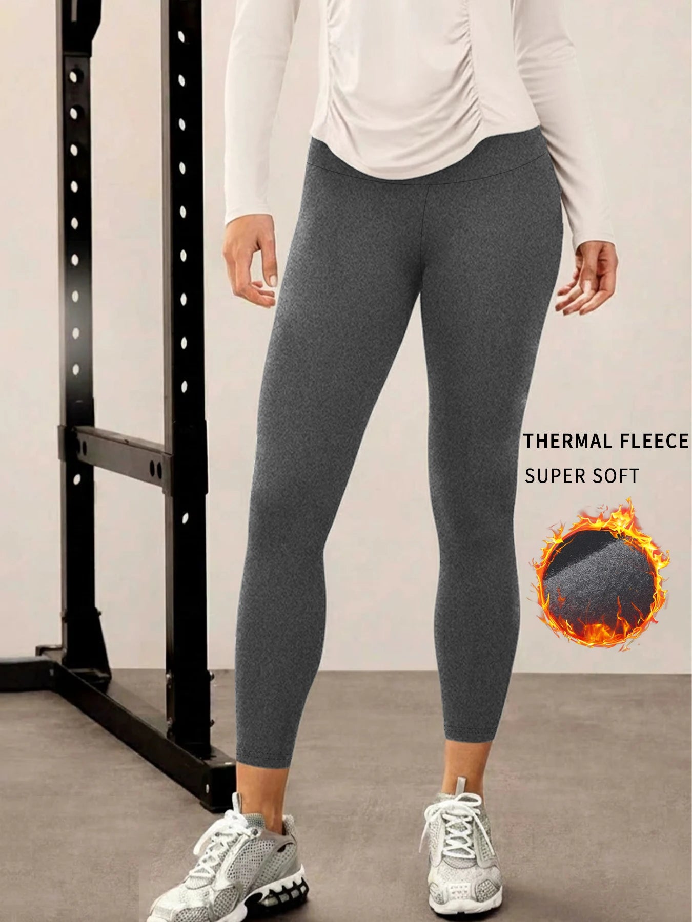 Women's winter running leggings. High waist design provides coverage and comfort for yoga and workout sessions
