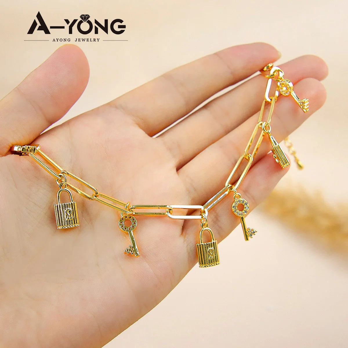 Dubai Fashion Bracelet 21k Gold Plated Arabic Elegant Hand Link Chains Italian Brazilian Woman Party Jewelry Gifts