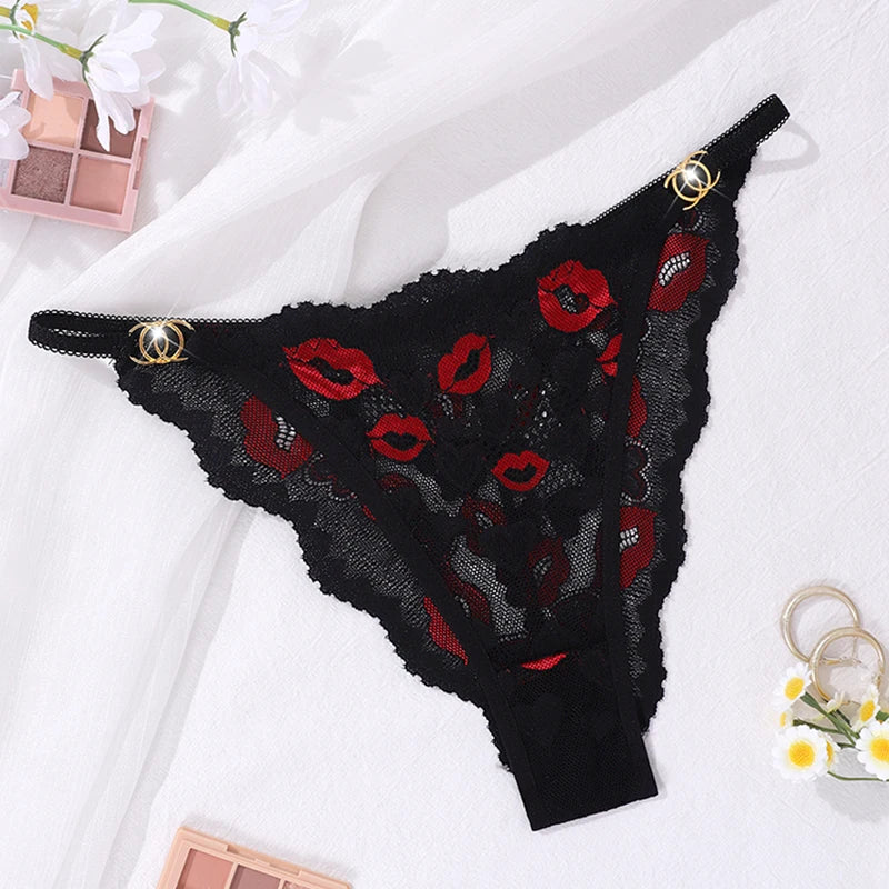 1pcs Low Rise French Style Sexy Floral Panty Breathable Comfort Female Underpants Lingerie Lip Print Decor Elegant Lady Briefs