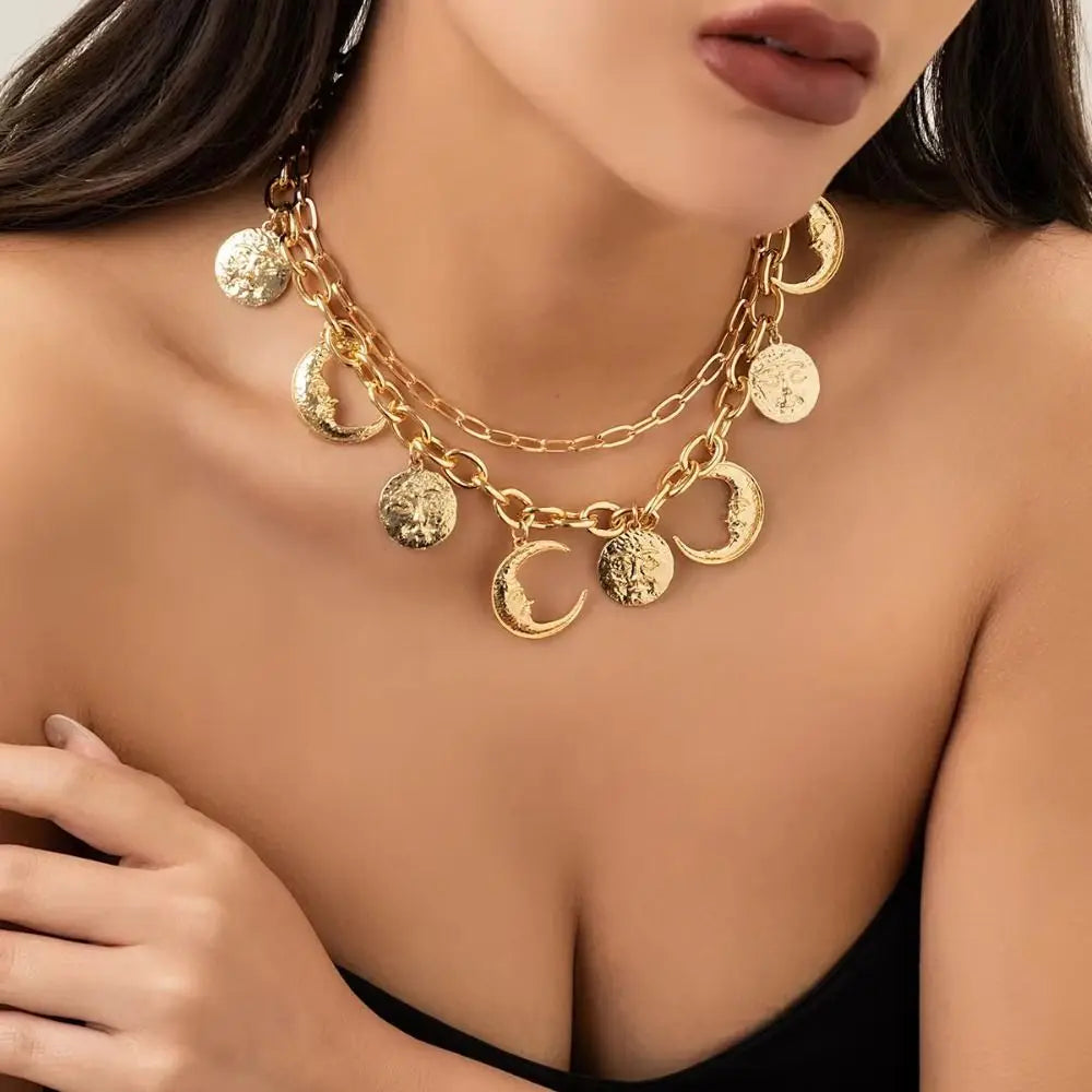 Fashion Multilayer Necklace Golden Geometry Metal Collarbone Chain Exquisite Women Jewelry Cowboy Cowgirl Choker Party