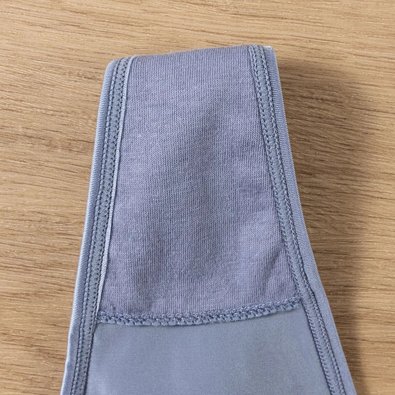 Erotic Thong Panties Female Lust Wind Traceless Ice Silk Ladies T Pants Hot Diamond Sexy Hot Briefs Female Panties Women