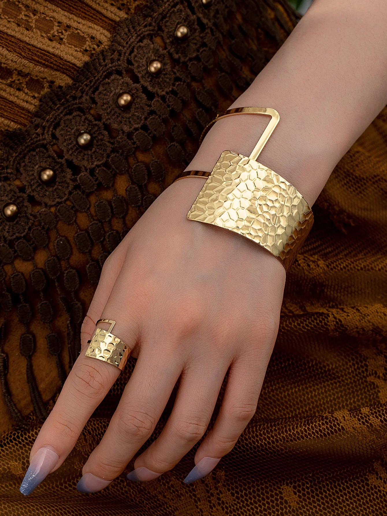 1 set of European and American style cross-border simple elegant versatile retro asymmetrical bracelet ring