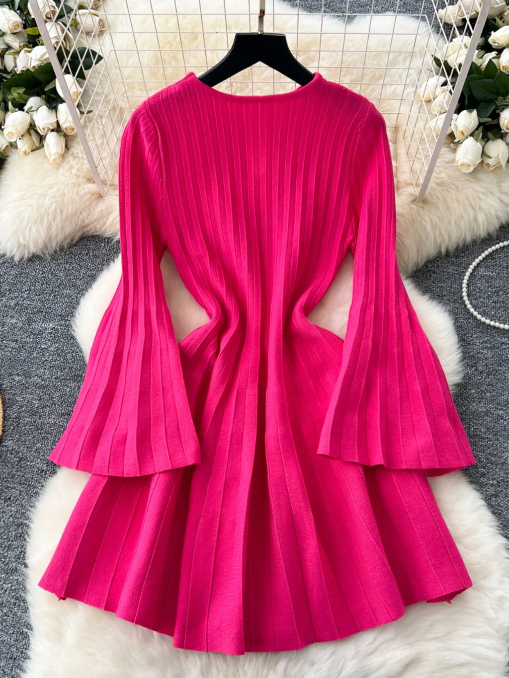Ele Knitted Dr Hollow Out Round Neck Bell Sleeve A-Line Sweater Dress High Waist Slimming Midi Dress Autumn Fashion