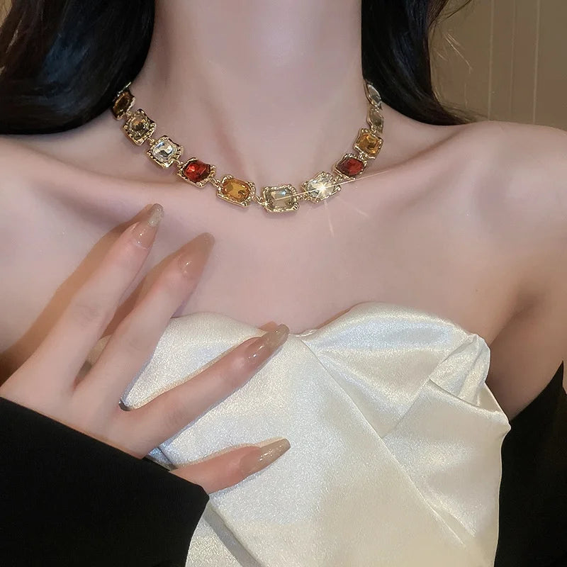 3 Pieces Ladies Crystal Jewelry Set Fashionable Versatile High-End Collarbone Chain for Party And Banquet