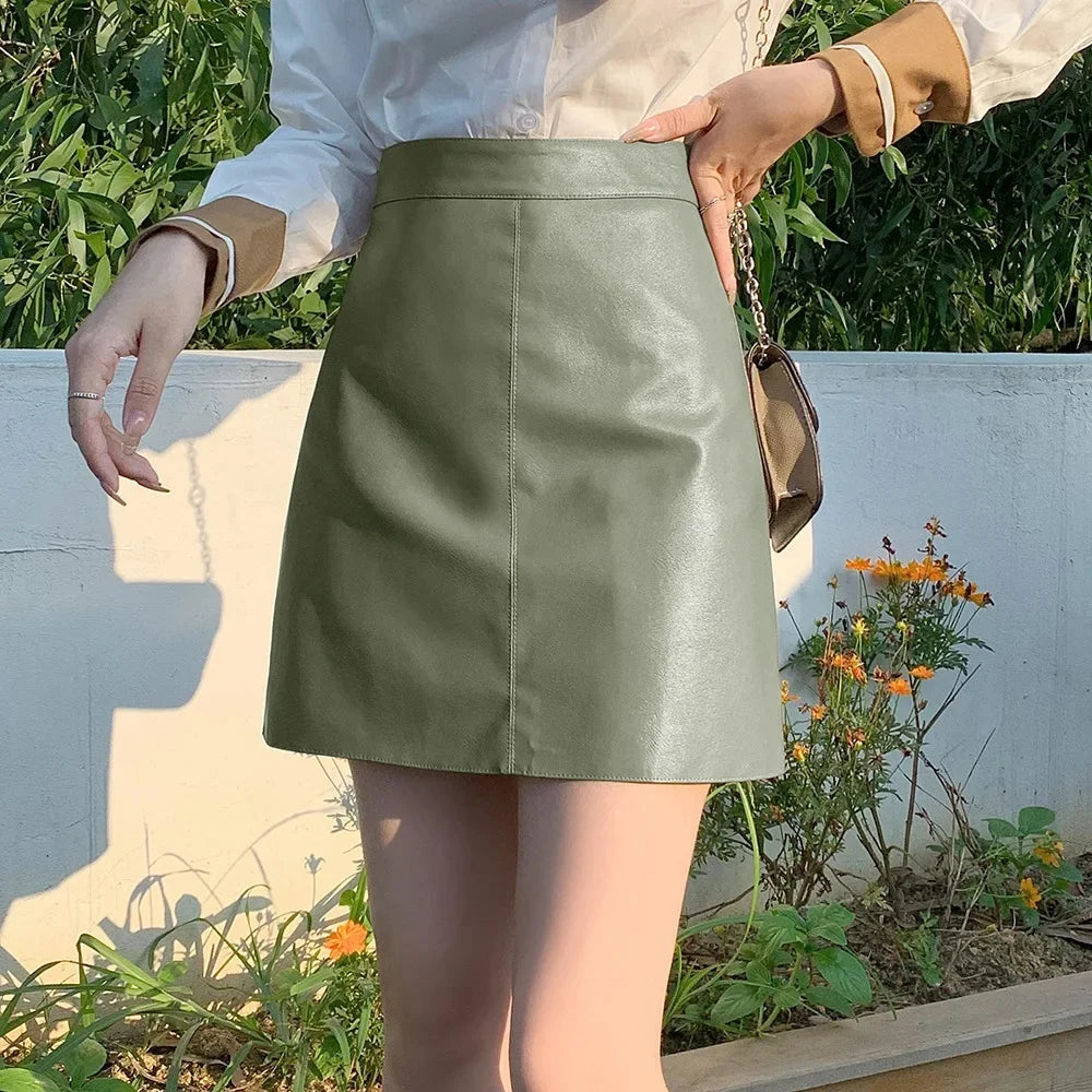 High Waist A- Line Mini Skirt for Women Early Spring PU Leather Short Skirt Slimming Effect Spring Fashion Polyester Fiber