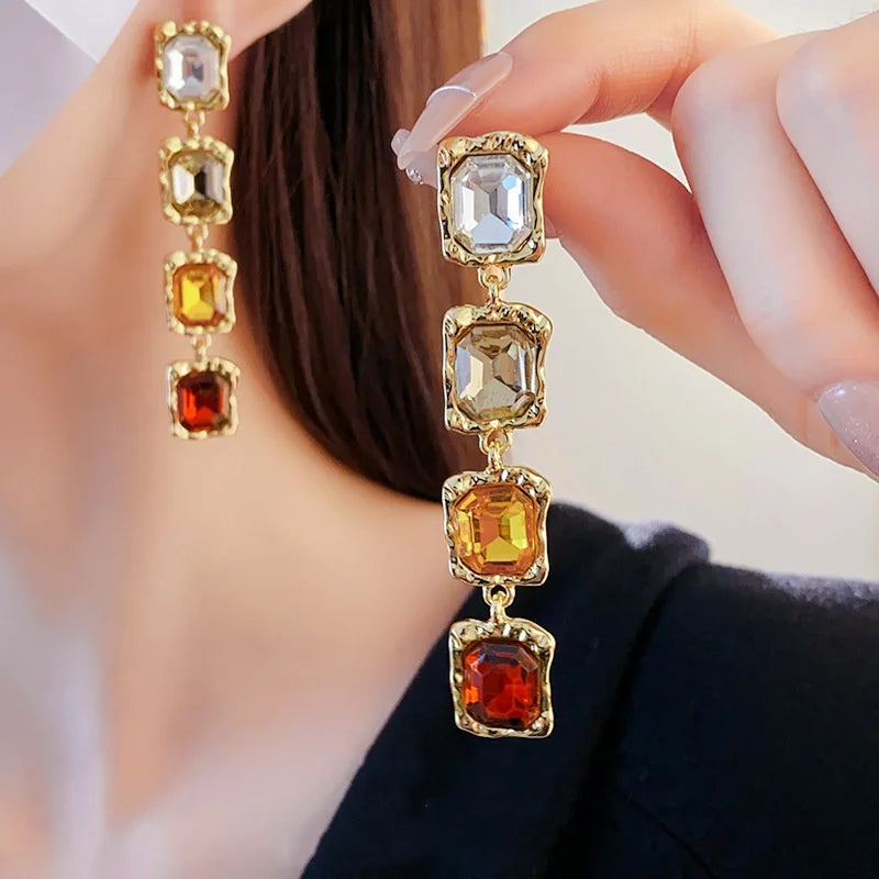 3 Pieces Ladies Crystal Jewelry Set Fashionable Versatile High-End Collarbone Chain for Party And Banquet