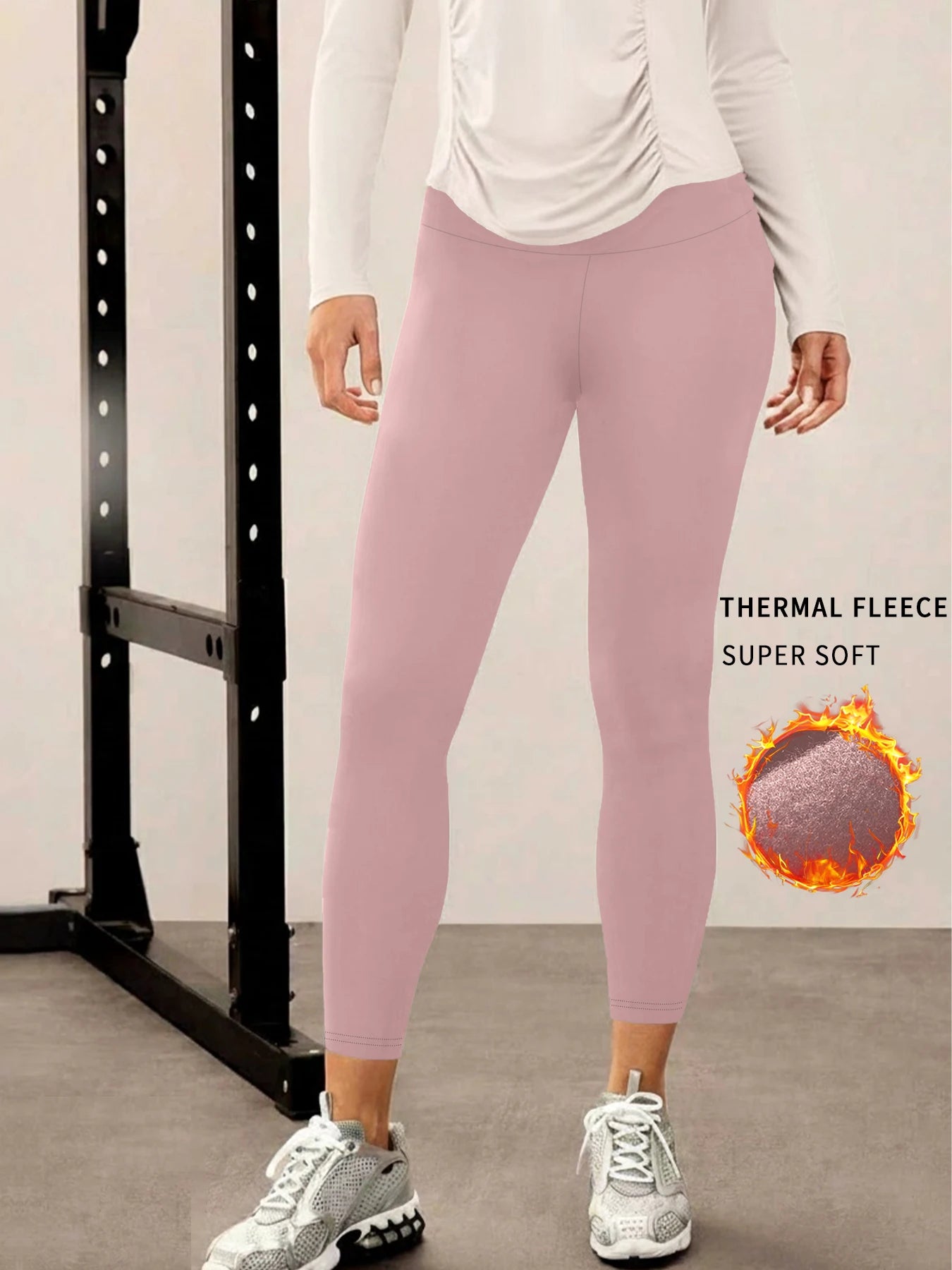 Women's winter running leggings. High waist design provides coverage and comfort for yoga and workout sessions
